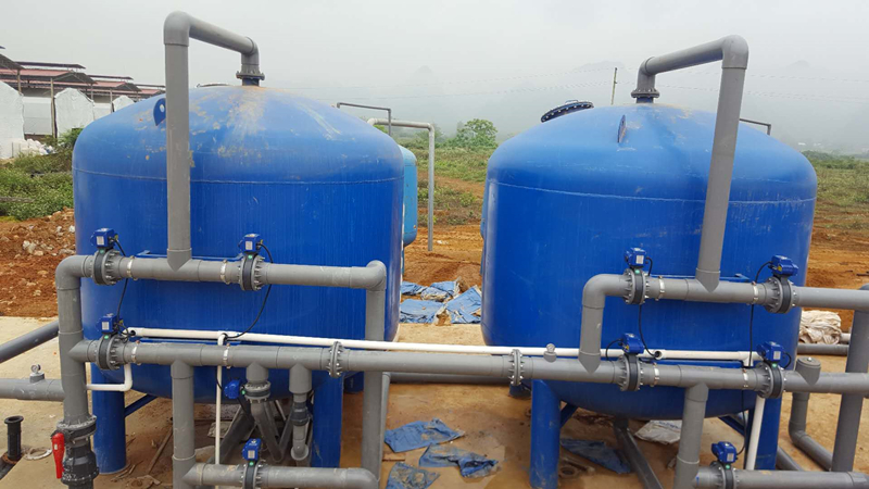 龍州北部灣農(nóng)場(chǎng)碳鋼罐管路組裝完成